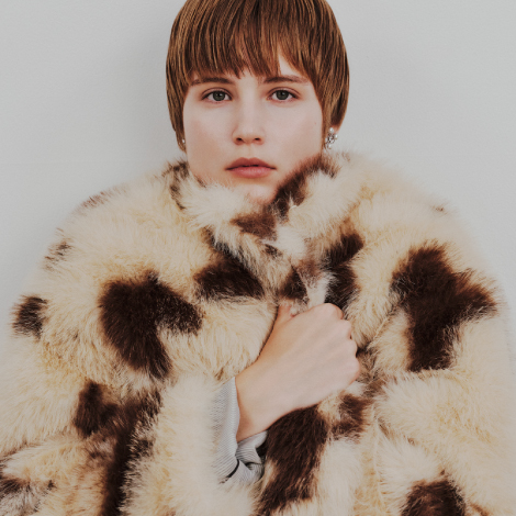 NEW OUTER 冬本番を彩るアウターコレクション