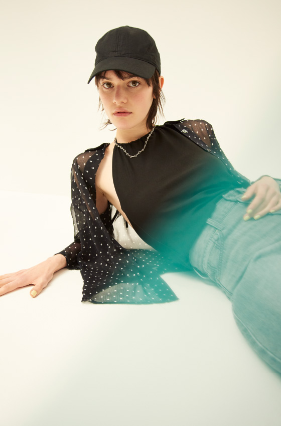 SHIRTS 12,100YEN SWIM SUIT 14,960YEN PANTS 9,900YEN CAP 6,490YEN NECKLACE 5,500YEN