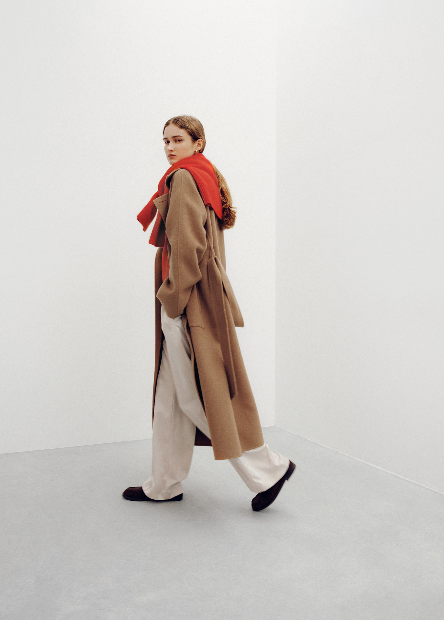 Part. 9 of 15：coat・knit・knit・pants・shoes