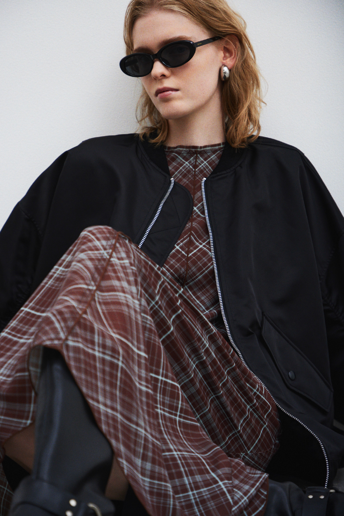 ESSENTIAL BLACK & CHECK