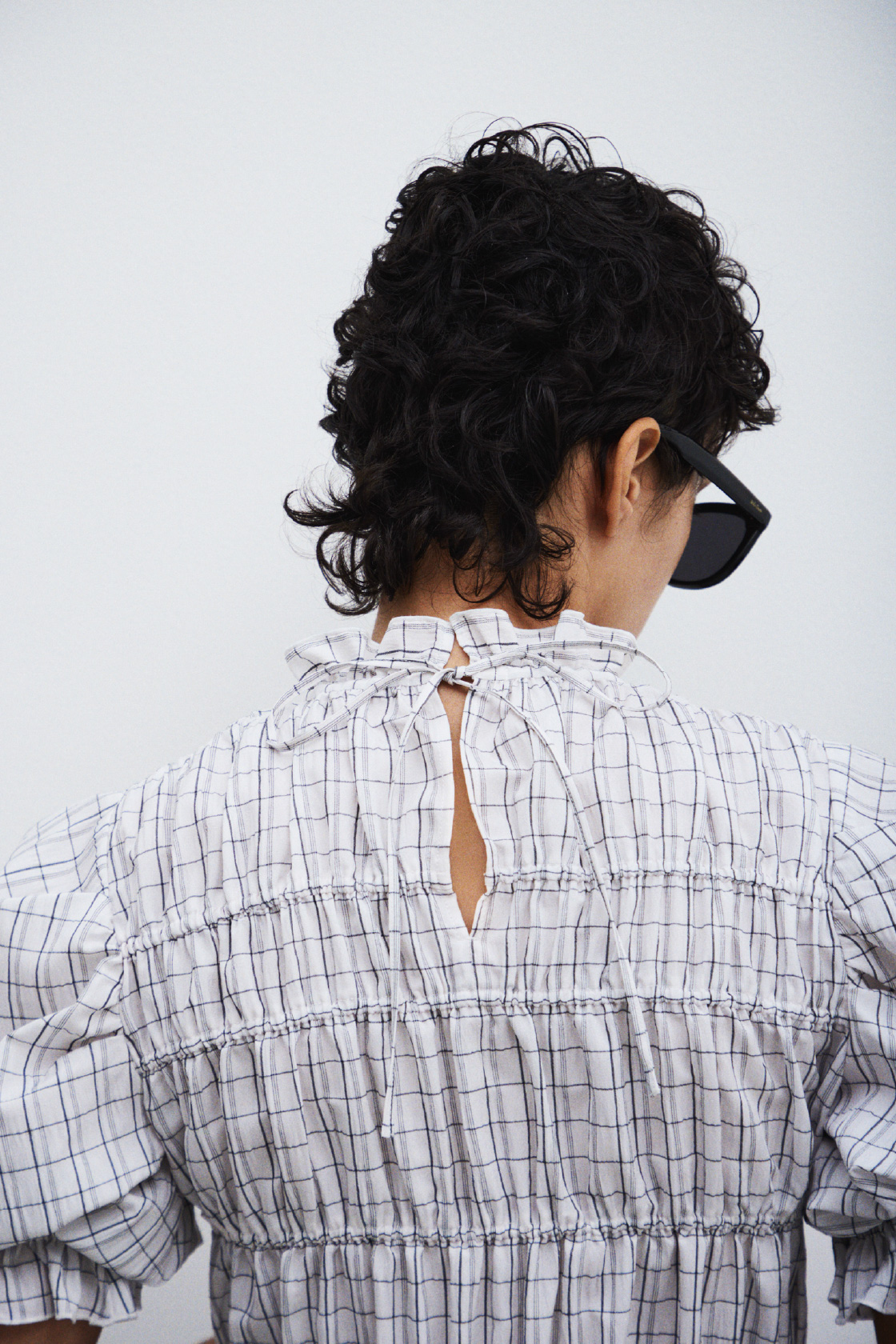 ESSENTIAL BLACK & CHECK