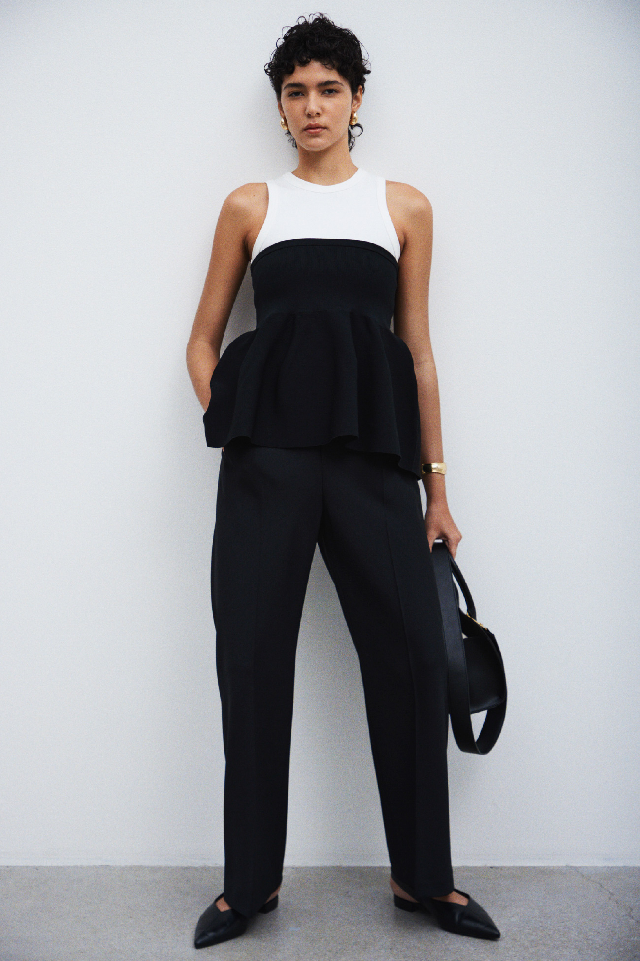 ESSENTIAL BLACK & CHECK