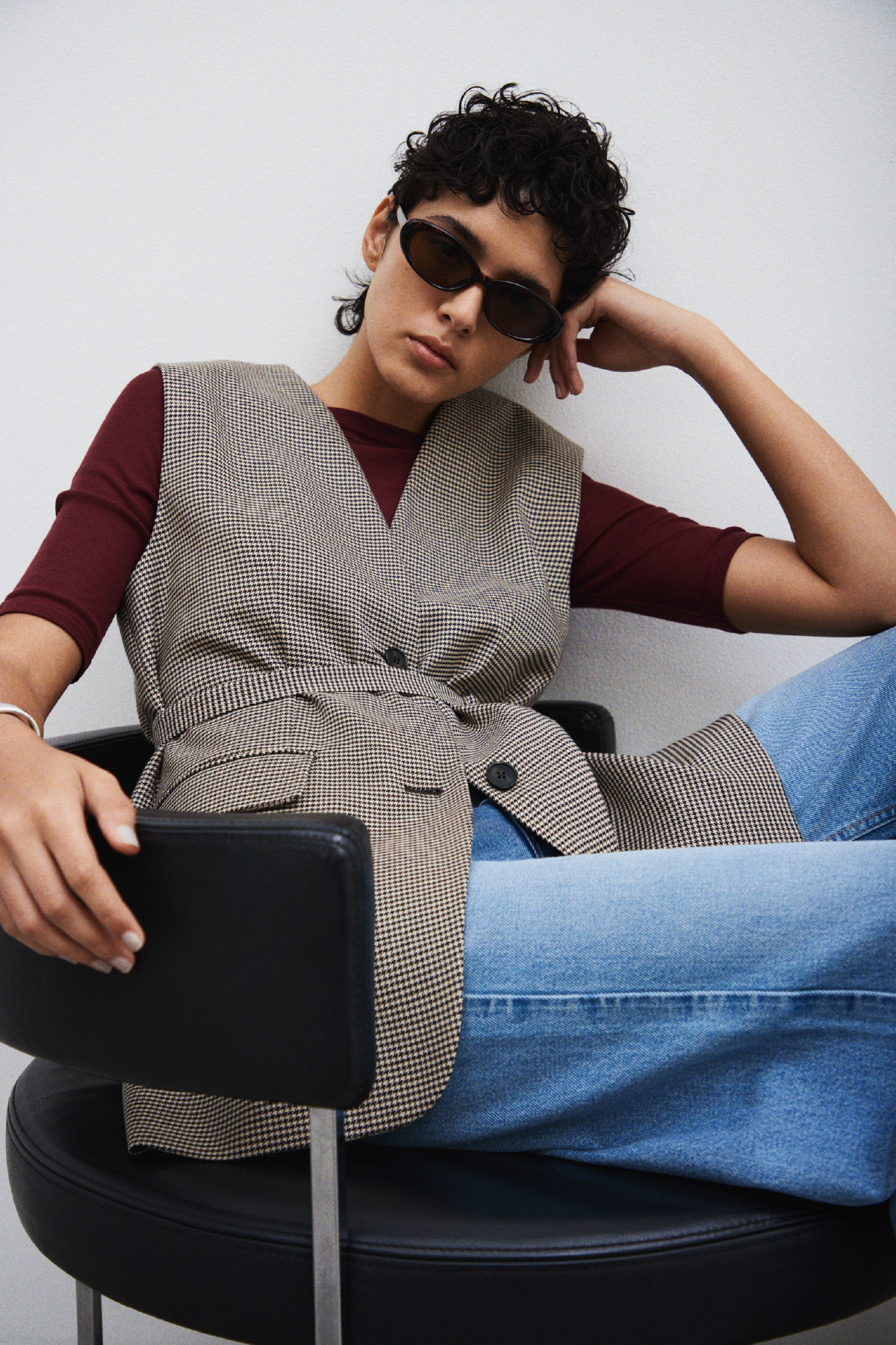 ESSENTIAL BLACK & CHECK