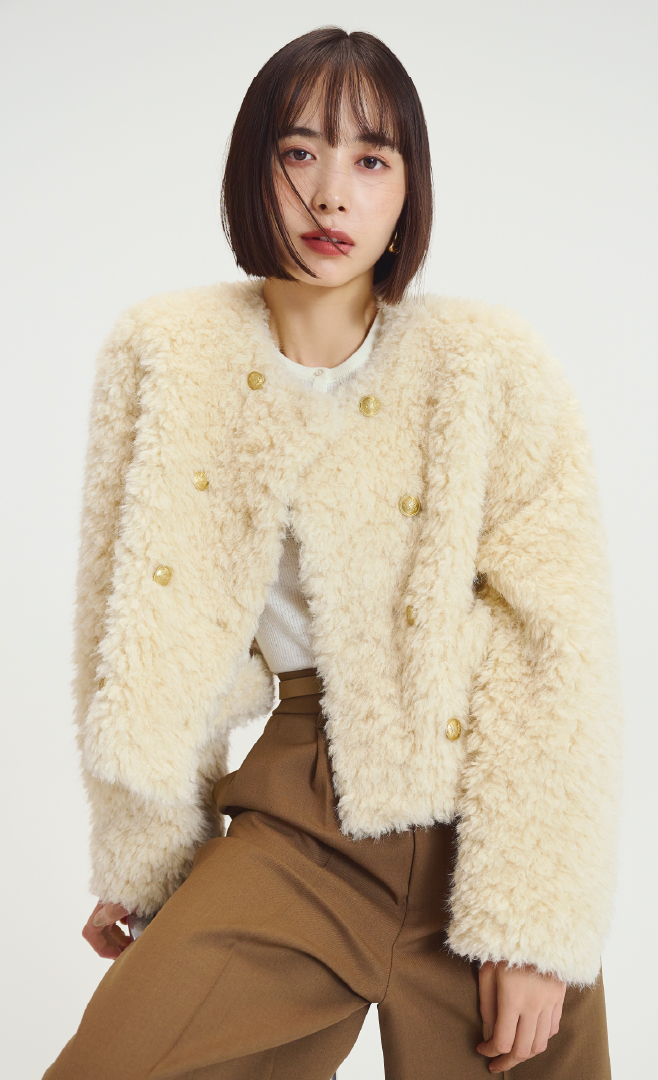 ヴィンテージスリムベルト、キトゥンヒールショートブーツ、メタルラインストーンドロップイヤリング