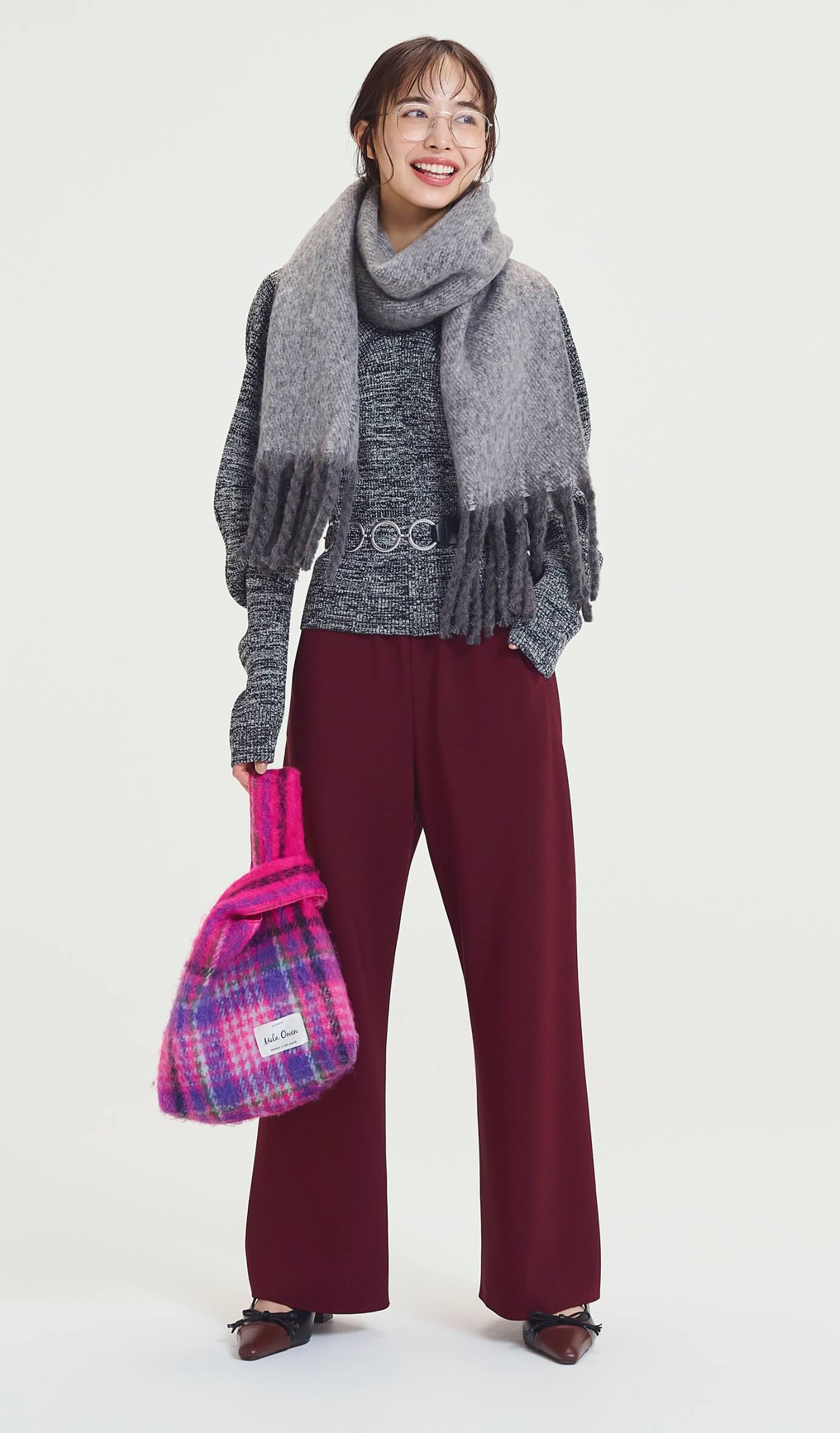 ツイストフリンジストール、スクエアバックルチェーンベルト