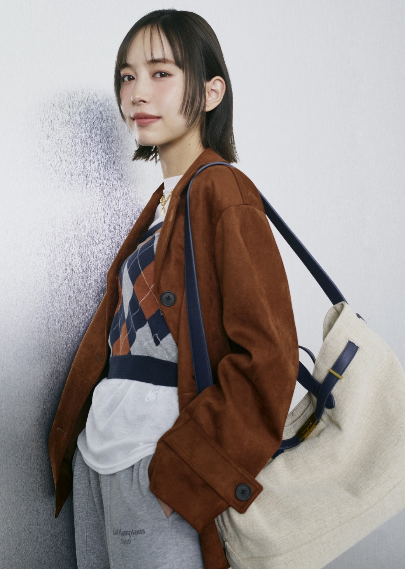 同コーディネートのサイドスタイル