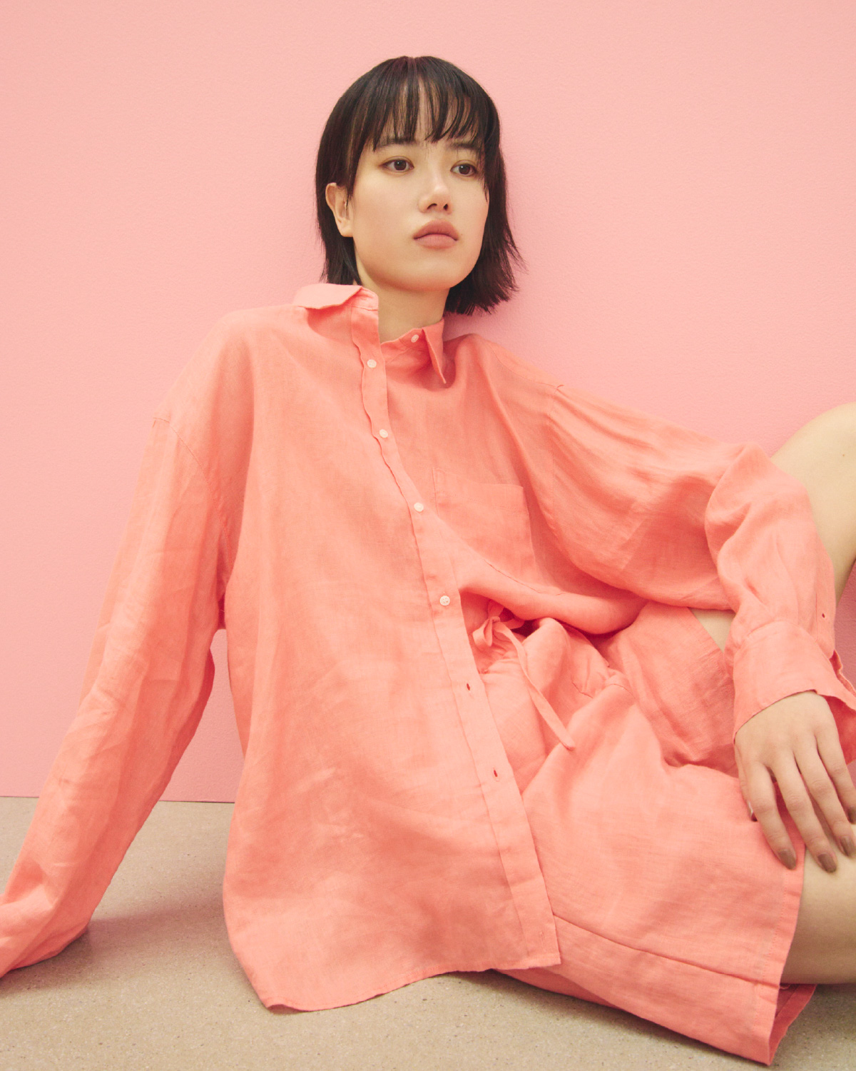 ポケット付きフレンチリネンＳＨ、フレンチリネンショートＰＮの着用イメージ