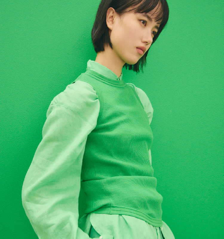 同コーディネートの別ショット