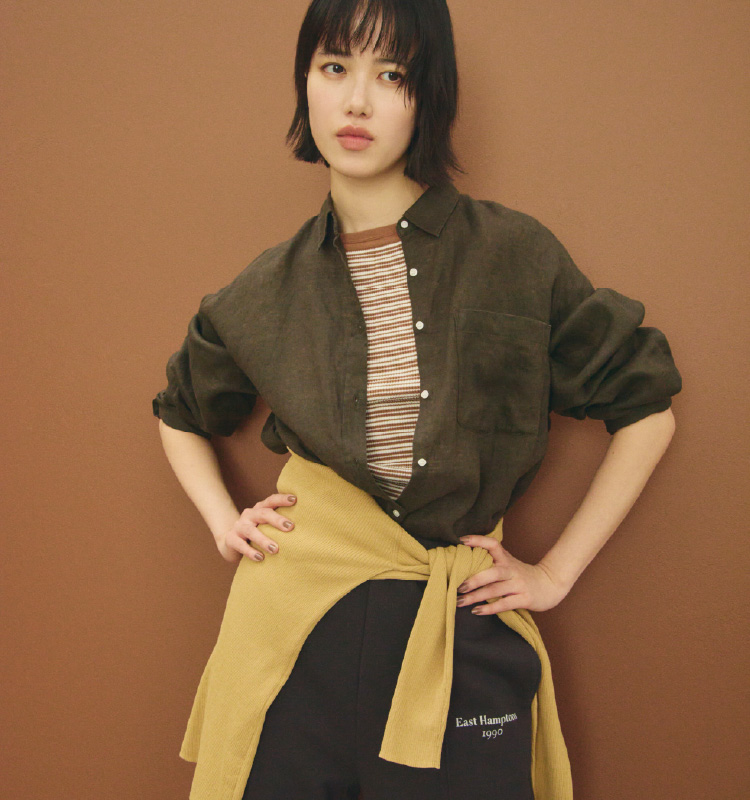 同コーディネートの別ショット