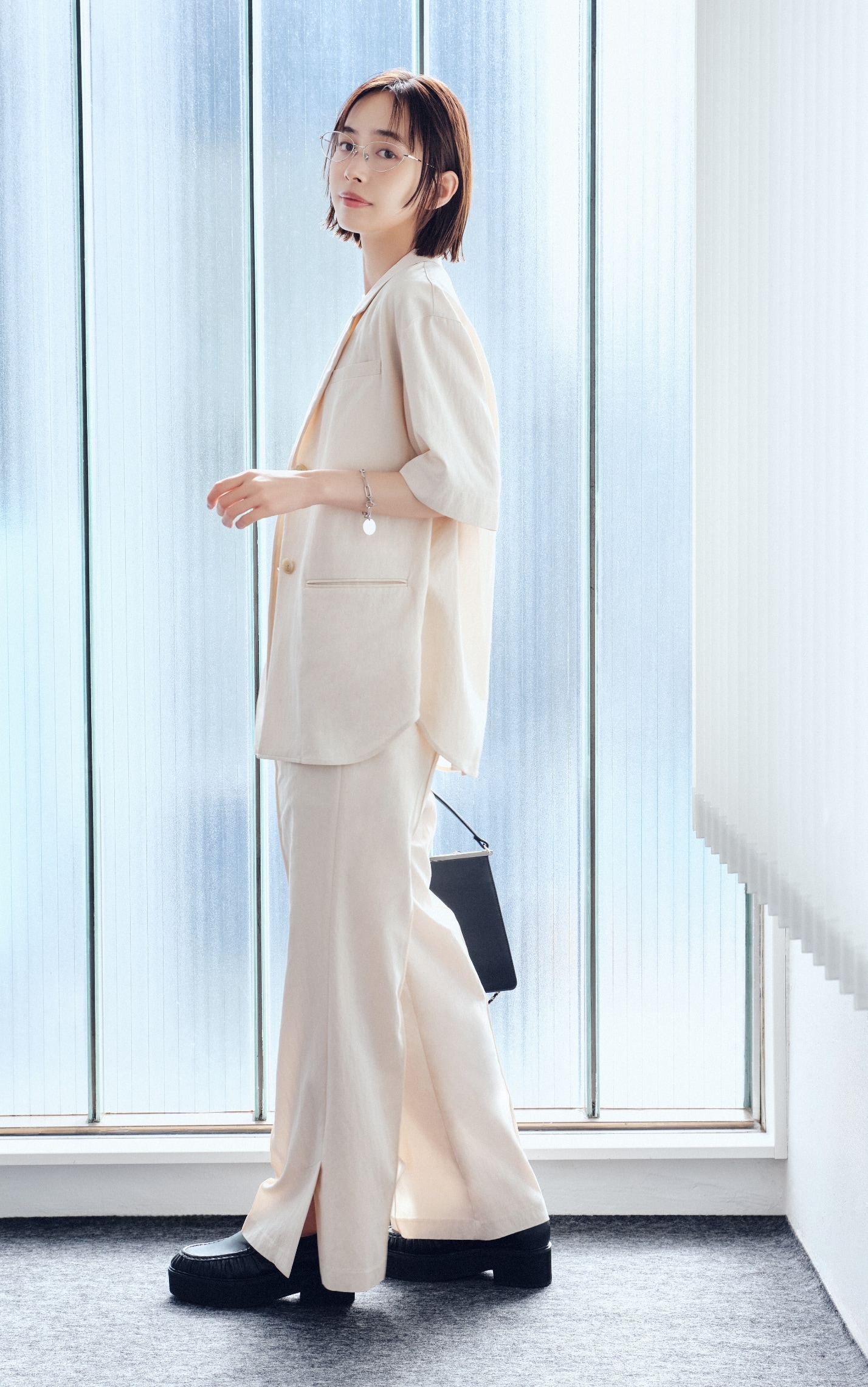 MILA PANTS Starring HIROE IGETA着用イメージ