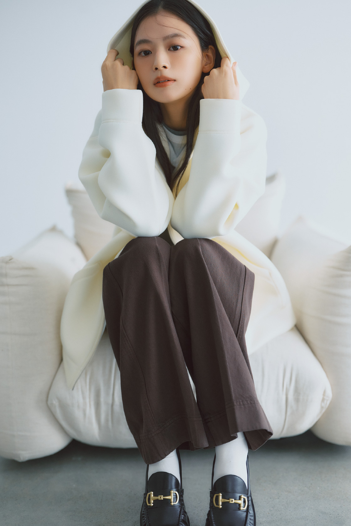 ONLINE LIMITED modern and expressive │ Mila Owen（ミラ オーウェン